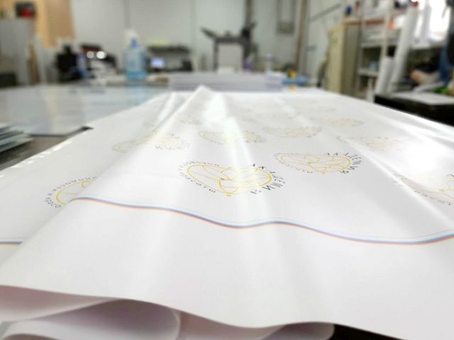 Широкоформатная печать баннеров для фотозоны