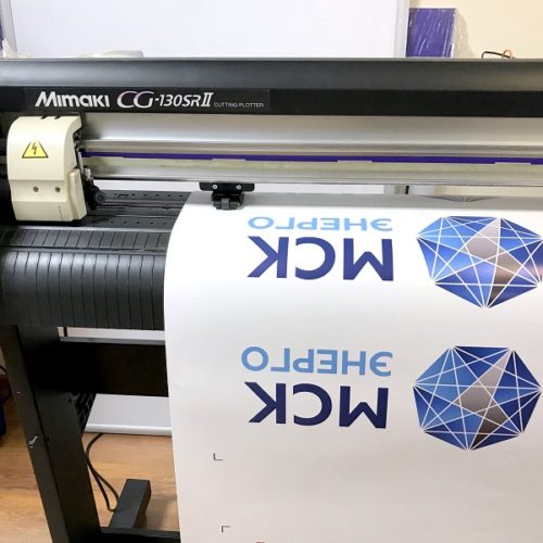 Печать наклеек с логотипом